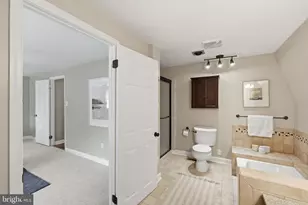 14005 Bethpage Ln, Silver Spring, MD 20906 - Photo 17