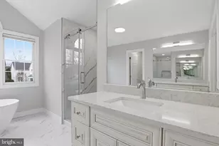 11418 Tall Forest Cir, Germantown, MD 20876 - Photo 23