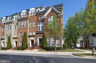 19417 Dover Cliffs Cir, Germantown, MD 20874 - Photo 1
