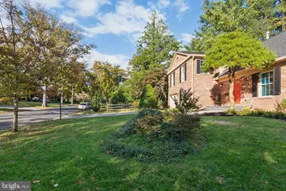 9628 Whetstone Drive, Gaithersburg, MD 20886 - Photo 5