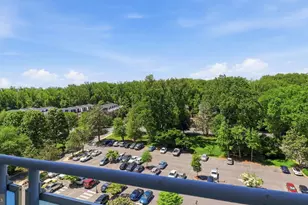 10201 Grosvenor Pl, Rockville, MD 20852 - Photo 37