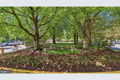 10201 Grosvenor Place #1009, Rockville, MD 20852 - Photo 57