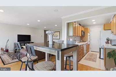 10201 Grosvenor Place #1009, Rockville, MD 20852 - Photo 19