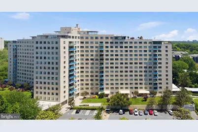 10201 Grosvenor Place #1009, Rockville, MD 20852 - Photo 1