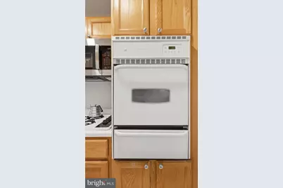 10201 Grosvenor Place #1009, Rockville, MD 20852 - Photo 5