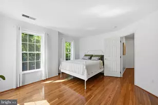 308 Barnside Pl, Rockville, MD 20850 - Photo 35