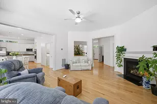 308 Barnside Pl, Rockville, MD 20850 - Photo 17