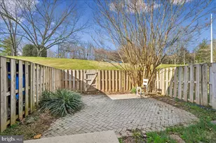 13410 Country Ridge Dr, Germantown, MD 20874 - Photo 23