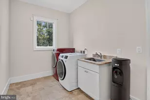 13828 Travilah Rd, Rockville, MD 20850 - Photo 27