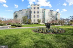 10401 Grosvenor Pl, Rockville, MD 20852 - Photo 1