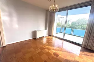 10500 Rockville Pik, Rockville, MD 20852 - Photo 3