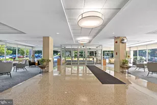 10500 Rockville Pik, Rockville, MD 20852 - Photo 25