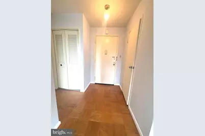 10500 Rockville Pik #614, Rockville, MD 20852 - Photo 17