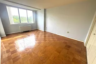 10500 Rockville Pik, Rockville, MD 20852 - Photo 13