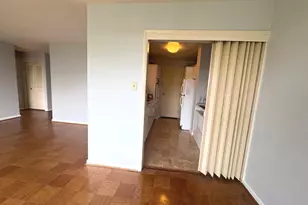 10500 Rockville Pik, Rockville, MD 20852 - Photo 13