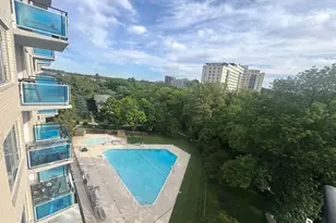 10500 Rockville Pik, Rockville, MD 20852 - Photo 21