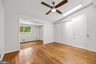 300 Gilsan Ct, Silver Spring, MD 20902 - Photo 71