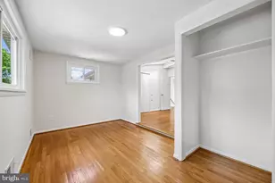 300 Gilsan Ct, Silver Spring, MD 20902 - Photo 75