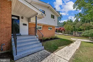 300 Gilsan Ct, Silver Spring, MD 20902 - Photo 11
