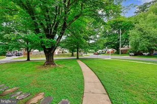 4300 Marionet St, Rockville, MD 20853 - Photo 3