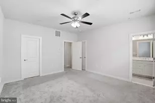 8178 Red Hook St, Rockville, MD 20855 - Photo 15