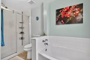 11716 Cherry Grove Dr, North Potomac, MD 20878 - Photo 15