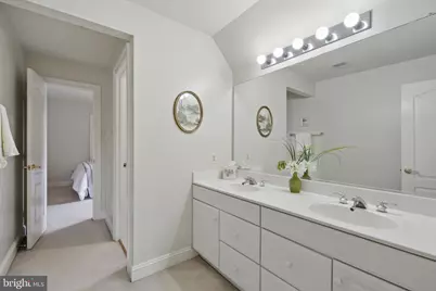 6211 Yorkshire Terrace, Bethesda, MD 20814 - Photo 27