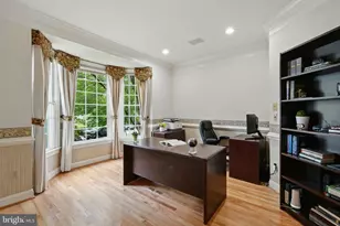 6211 Yorkshire Terrace, Bethesda, MD 20814 - Photo 17