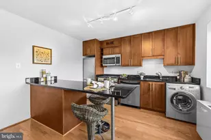 7333 New Hampshire Ave, Takoma Park, MD 20912 - Photo 17