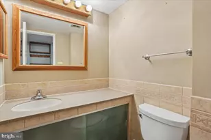 8174 Inverness Ridge Rd, Potomac, MD 20854 - Photo 7