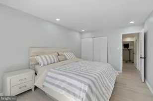 8002 Inverness Ridge Rd, Potomac, MD 20854 - Photo 21