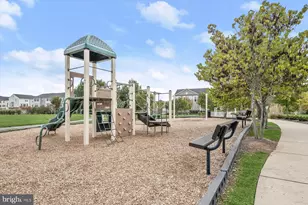 3825 Doc Berlin Dr, Silver Spring, MD 20906 - Photo 19