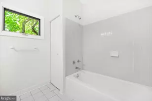 4405 Clearbrook Ln, Kensington, MD 20895 - Photo 21