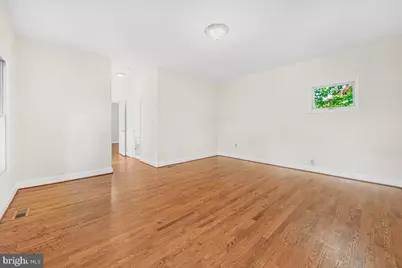 4405 Clearbrook Lane, Kensington, MD 20895 - Photo 17