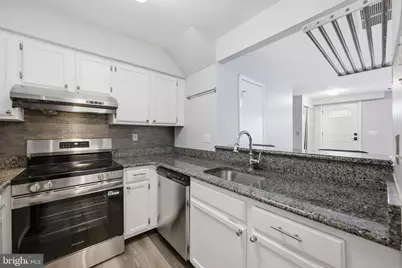 11456 Fruitwood Way #95, Germantown, MD 20876 - Photo 5