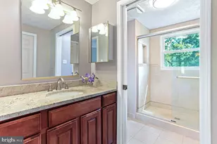 14404 Kings Grant St, North Potomac, MD 20878 - Photo 25