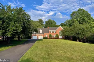 18117 Hayloft Dr, Derwood, MD 20855 - Photo 1