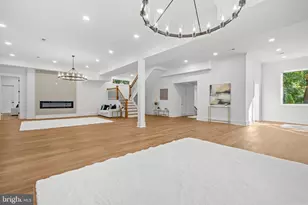 811 Sligo Creek Pkwy, Takoma Park, MD 20912 - Photo 11