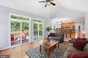 14332 Cartwright, Gaithersburg, MD 20878 - Photo 7