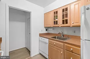 5100 Dorset Ave, Chevy Chase, MD 20815 - Photo 25