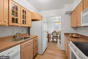 5100 Dorset Ave, Chevy Chase, MD 20815 - Photo 25
