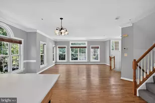 2011 Ashleigh Woods Ct, Rockville, MD 20851 - Photo 5