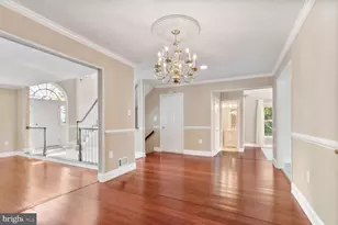 7435 Crestberry Ln, Bethesda, MD 20817 - Photo 13