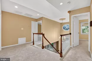 7435 Crestberry Ln, Bethesda, MD 20817 - Photo 7