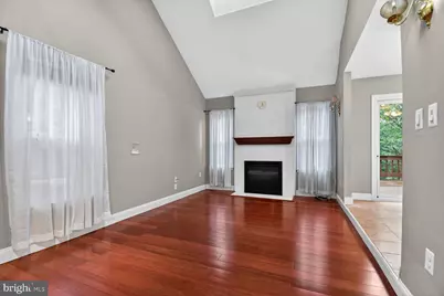 7435 Crestberry Lane, Bethesda, MD 20817 - Photo 15