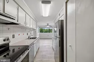 421 Christopher Ave, Gaithersburg, MD 20879 - Photo 27