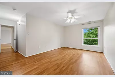 421 Christopher Avenue #14, Gaithersburg, MD 20879 - Photo 41