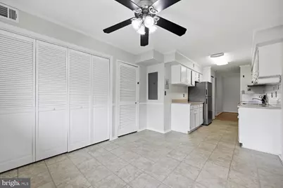 421 Christopher Avenue #14, Gaithersburg, MD 20879 - Photo 37
