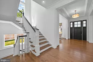7607 Hemlock St, Bethesda, MD 20817 - Photo 3
