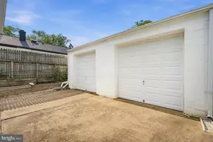 3223 Edgewood Rd, Kensington, MD 20895 - Photo 27
